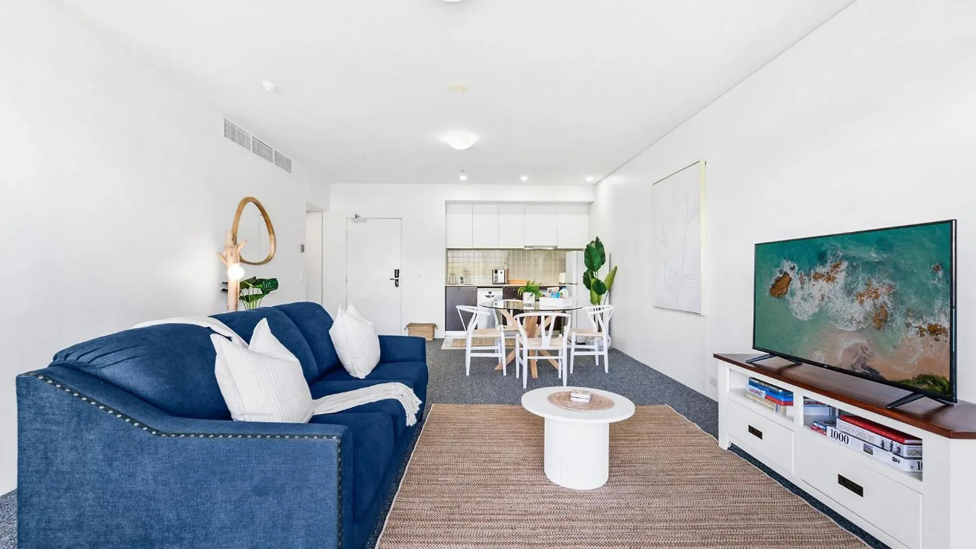 Lux Waterfront - Prime Location Pool Gym & Sauna Cairns Australien